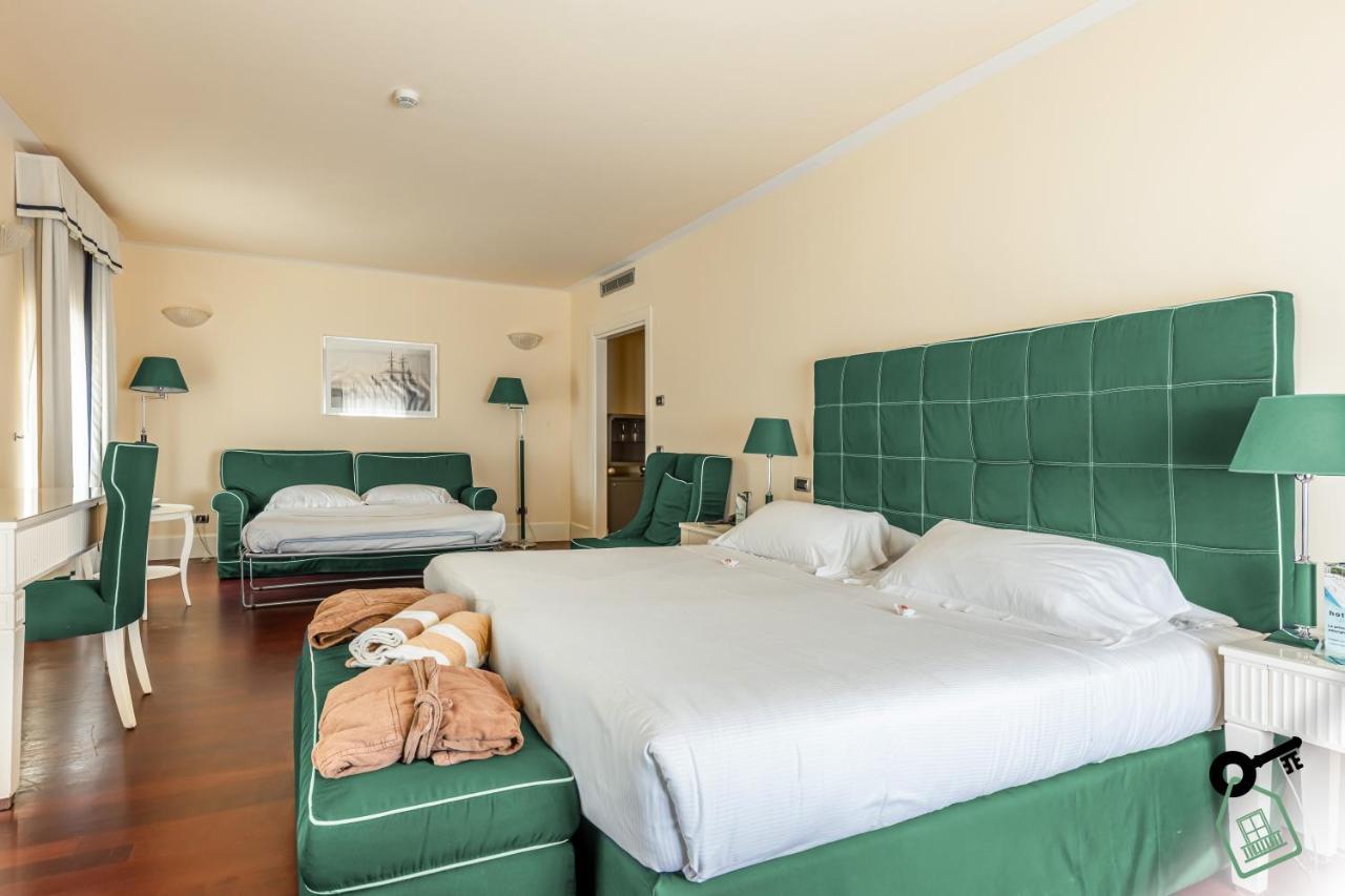 Hotel Rooms Λιβόρνο Εξωτερικό φωτογραφία
